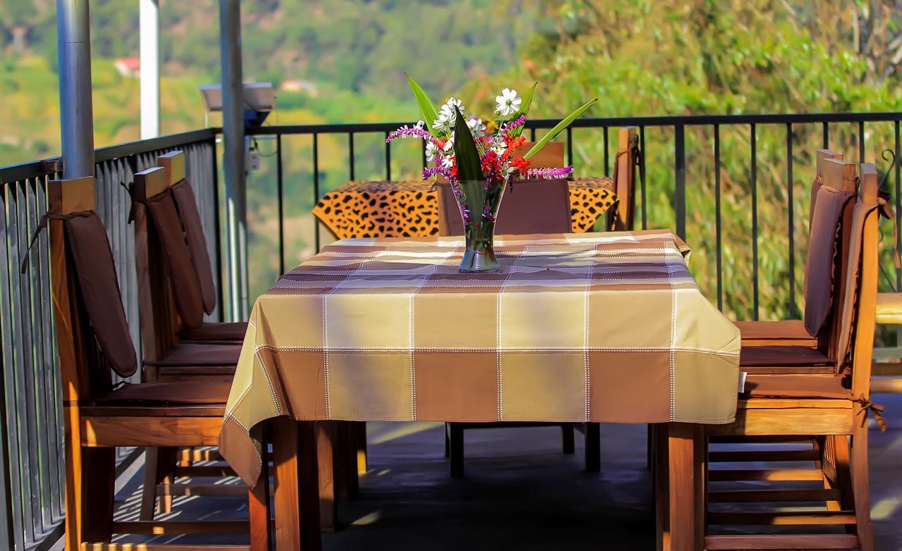 Lake Mulehe Gorilla Lodge Kisoro Zewnętrze zdjęcie